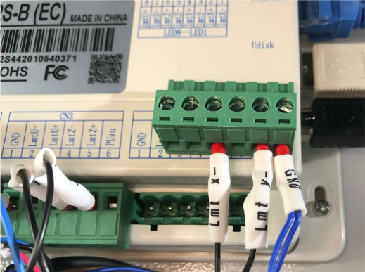 CN4 green terminal block with white labeled wires