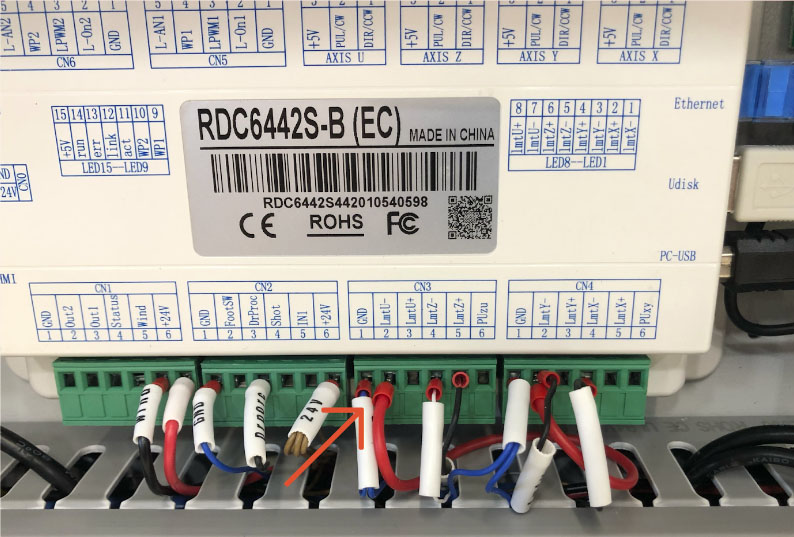 Controller with CN3 and CN4 terminal block plugged in