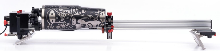 Octopus Duo engraving long bottle