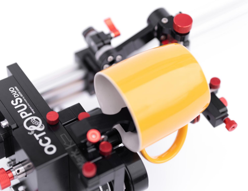 Octopus Duo 3.0 engraving mug with rubber-coated rollers